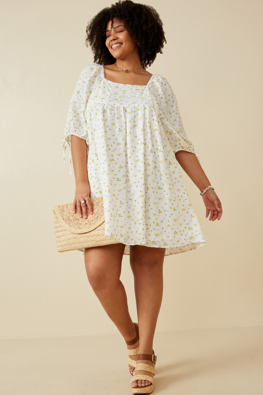 Davina Ditsy Floral Square Neck Short Sleeve Dress in Yellow