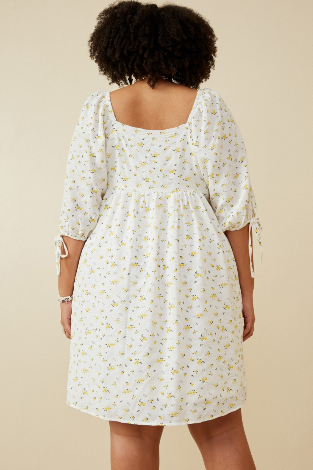 Davina Ditsy Floral Square Neck Short Sleeve Dress in Yellow