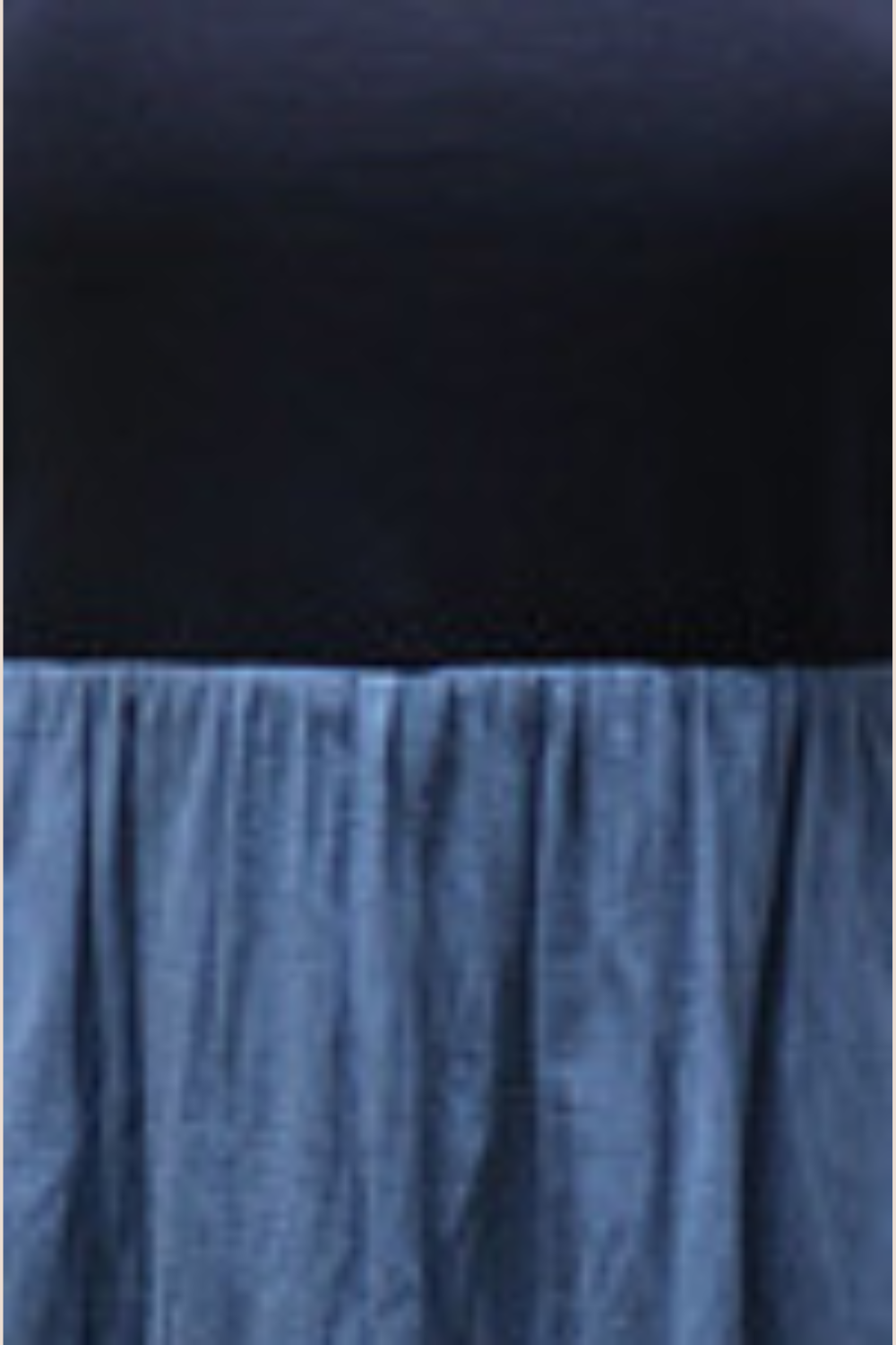 Bessie Short Sleeve Ribbed Knit Midi Dress in Navy
