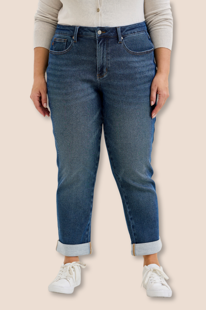 Billie Medium Rise Boyfriend Cozy Knit Dark Indigo Judy Blue Jeans