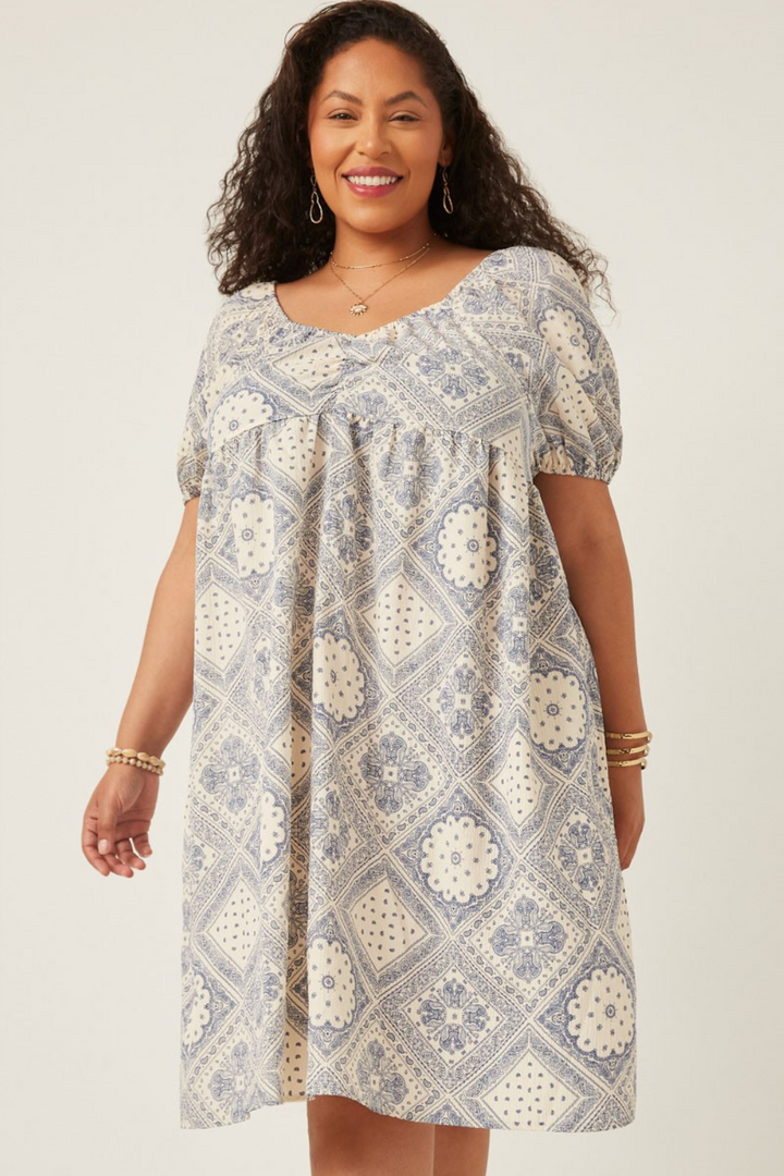 Adriana Quilt Print Puff Sleeve Dress in Oatmeal
