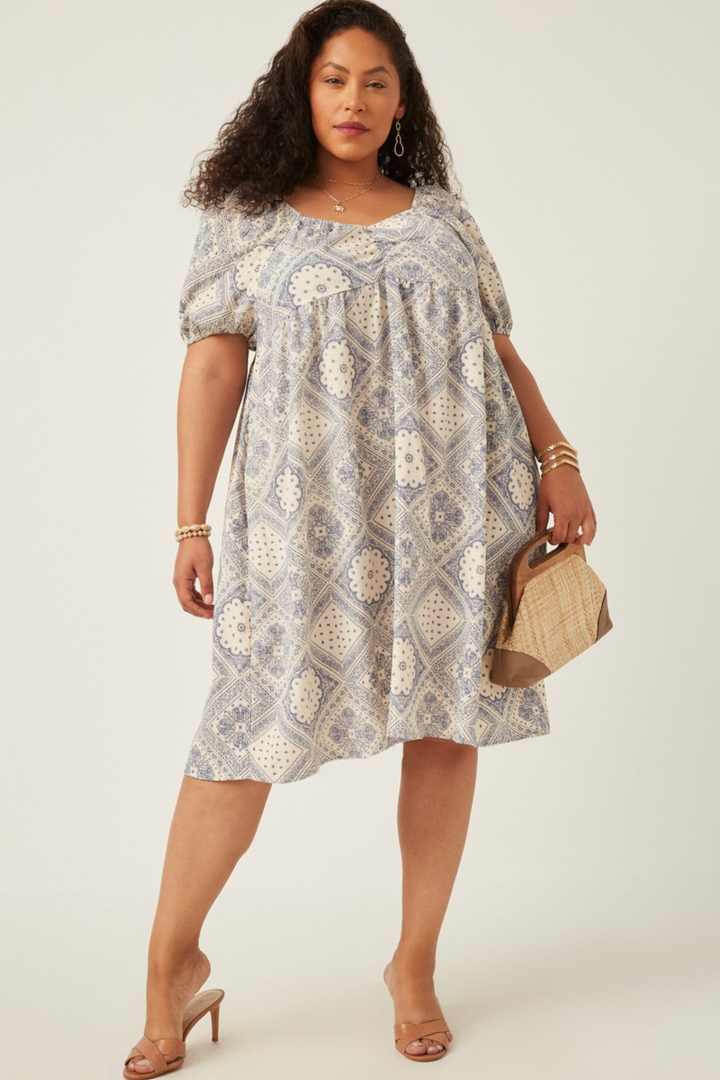 Adriana Quilt Print Puff Sleeve Dress in Oatmeal