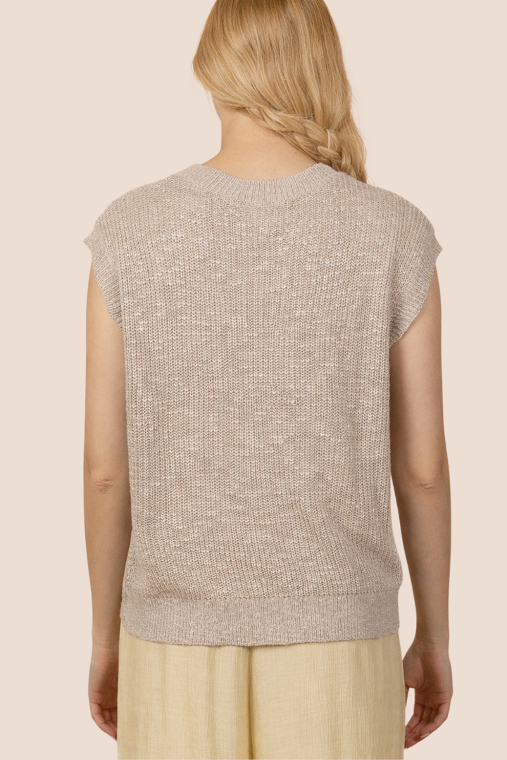 Arizona Horseshoe Sweater Vest