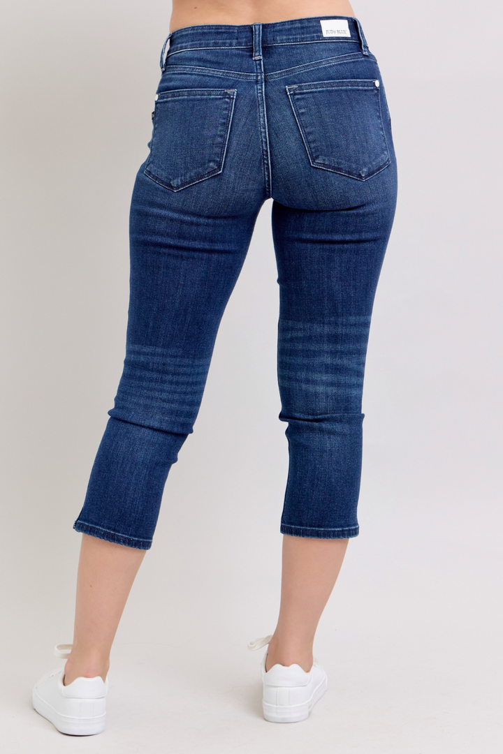 Celeste Super Dark Wash Judy Blue Capris with Side Slit
