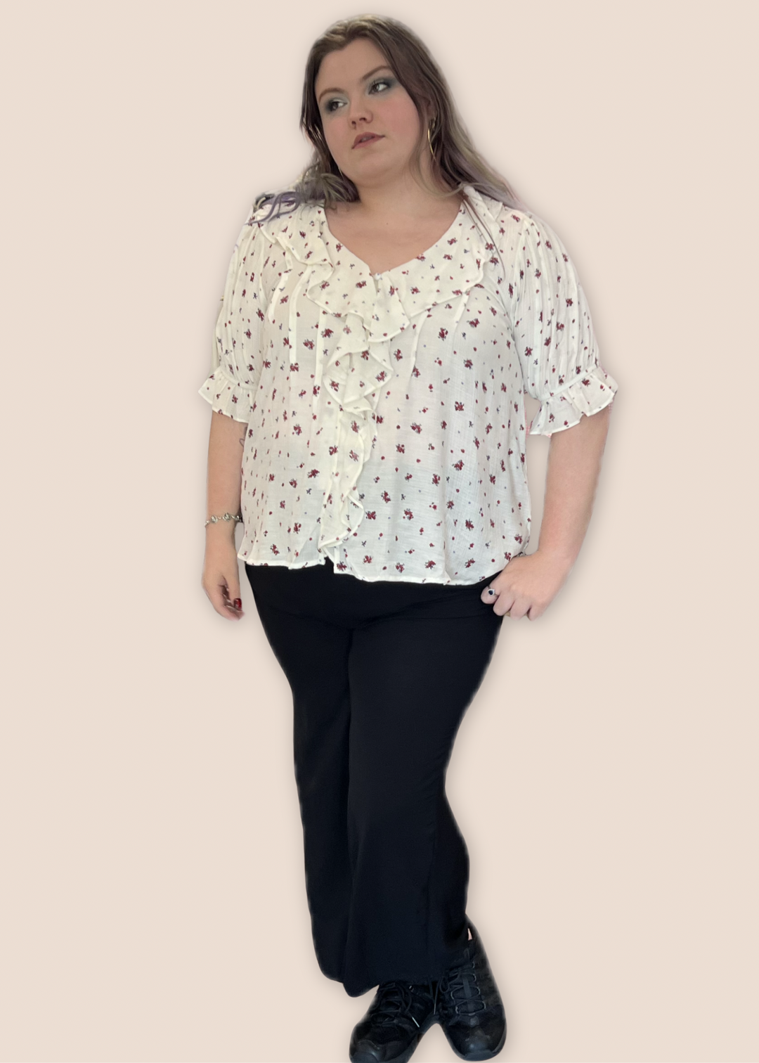 Charlene Floral Ruffled V-Neck Short Sleeve Top