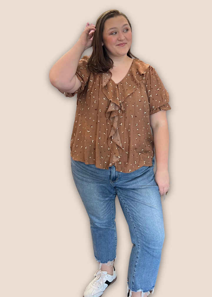 Charlene Floral Ruffled V-Neck Short Sleeve Top