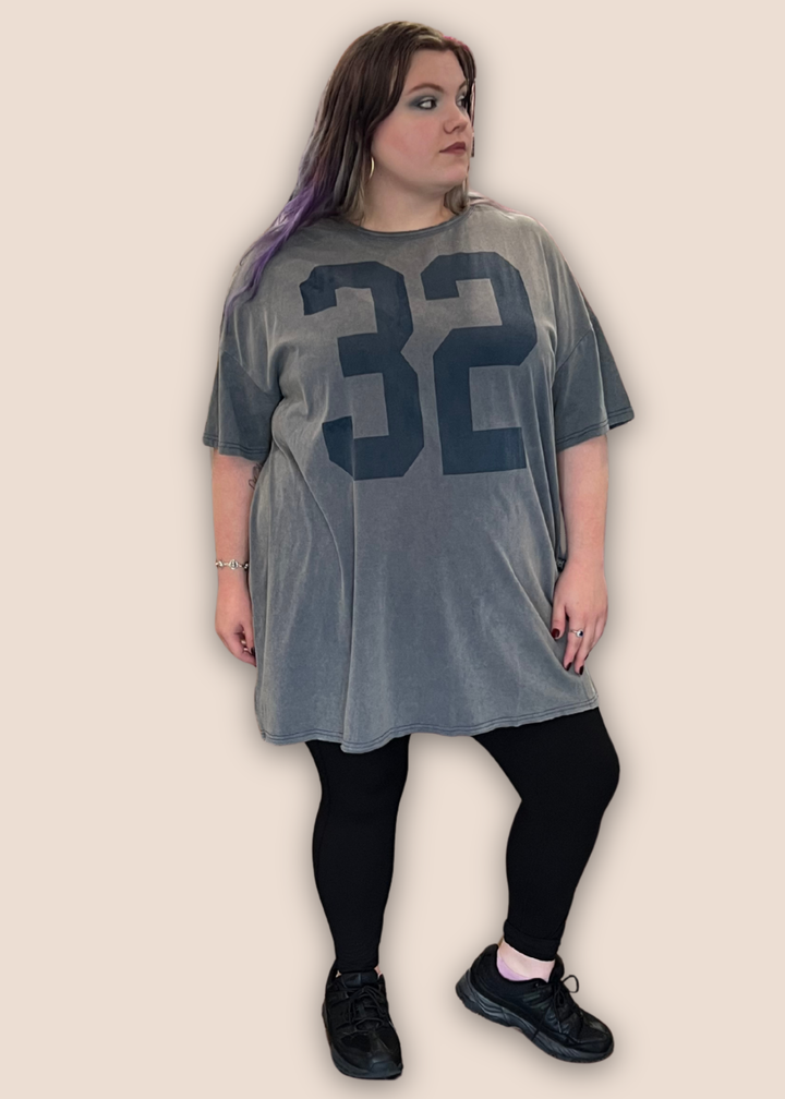 Cam Retro Varsity Oversized Graphic Tee