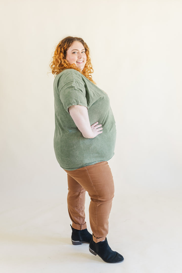 Kinsley Wild & Free Mineral Wash Graphic Tee