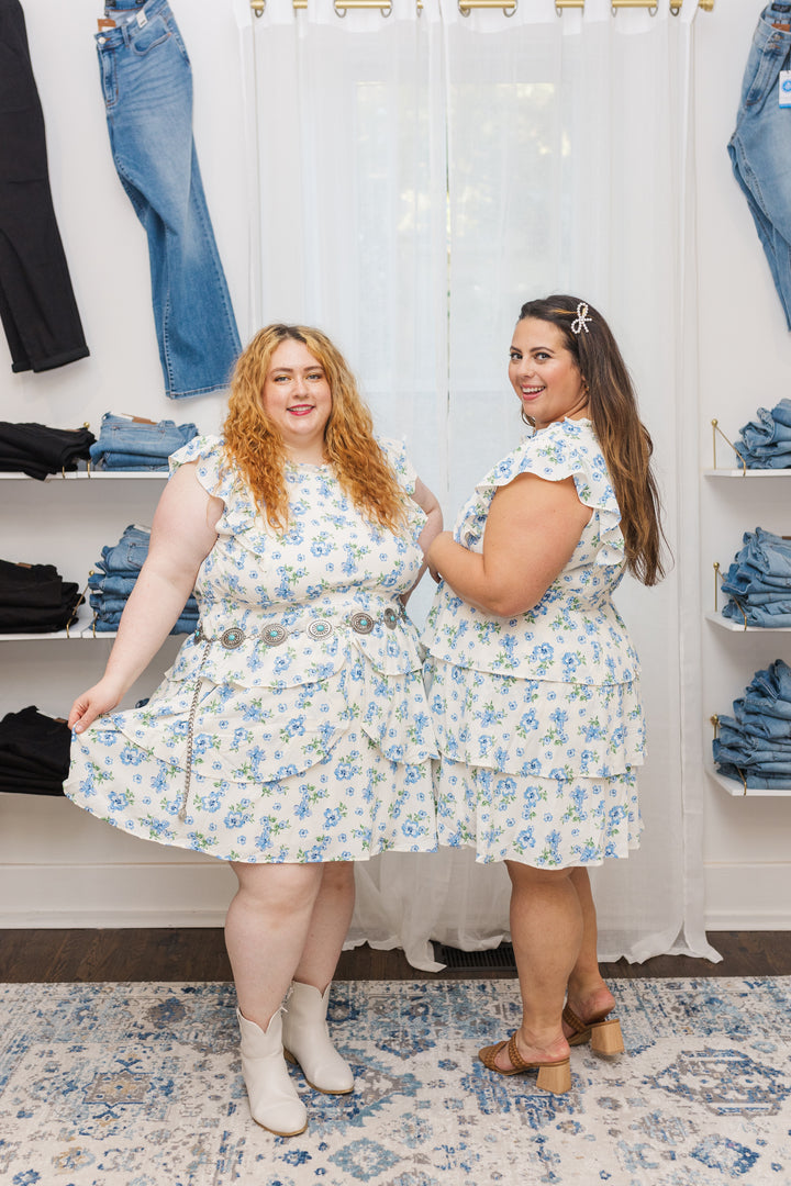 Chrissy Ruffled Sleeveless Dress In Cream and Blue Floral