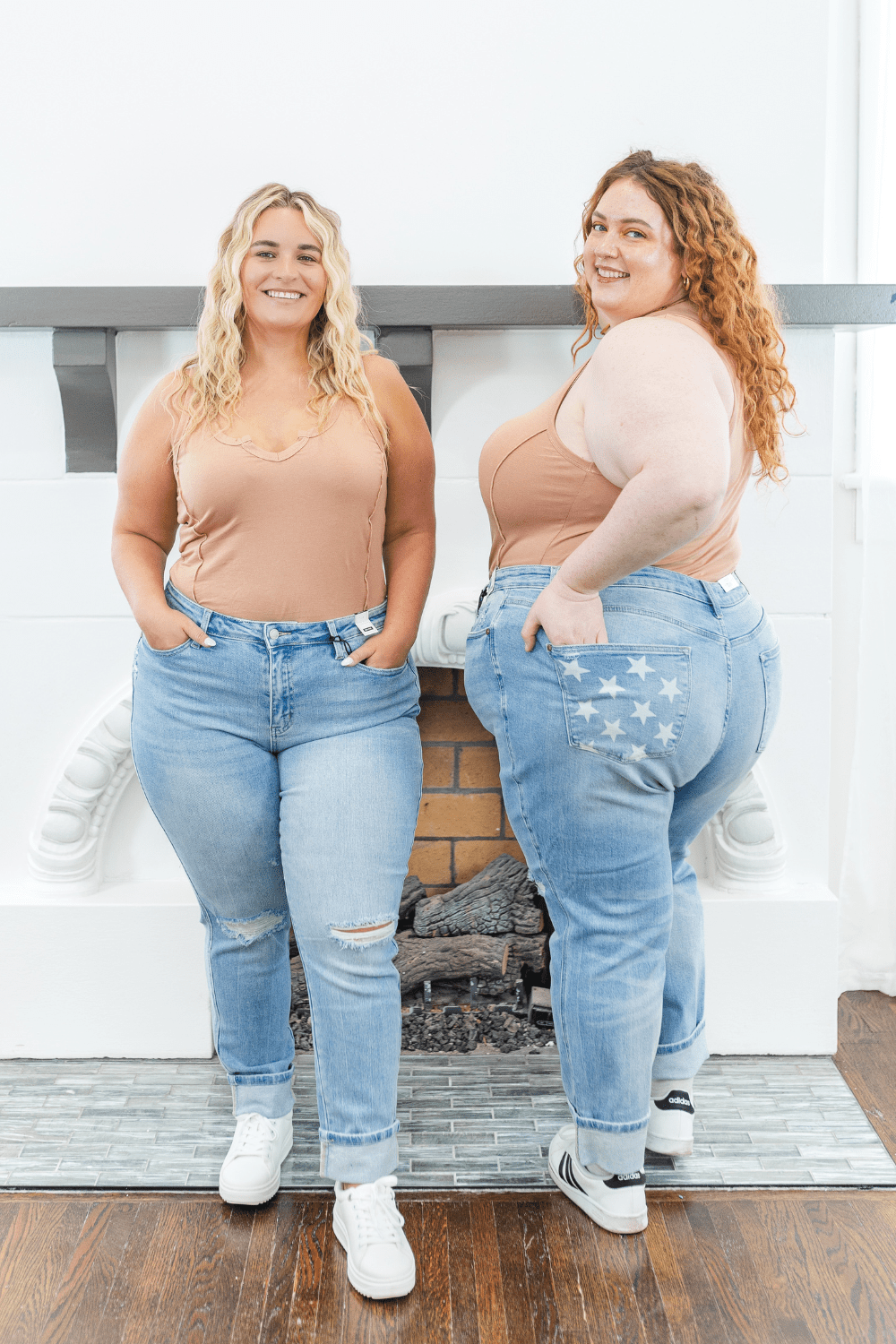 Alexandra Mid Rise Distressed Boyfriend Judy Blue Jeans With Star Detail in Light Wash - FINAL SALE