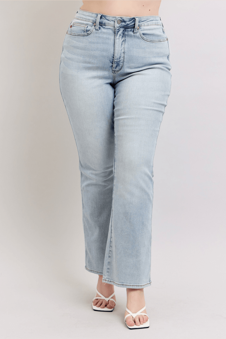 Kelly High Waisted Tummy Control Bootcut Judy Blue Jeans in Light Wash