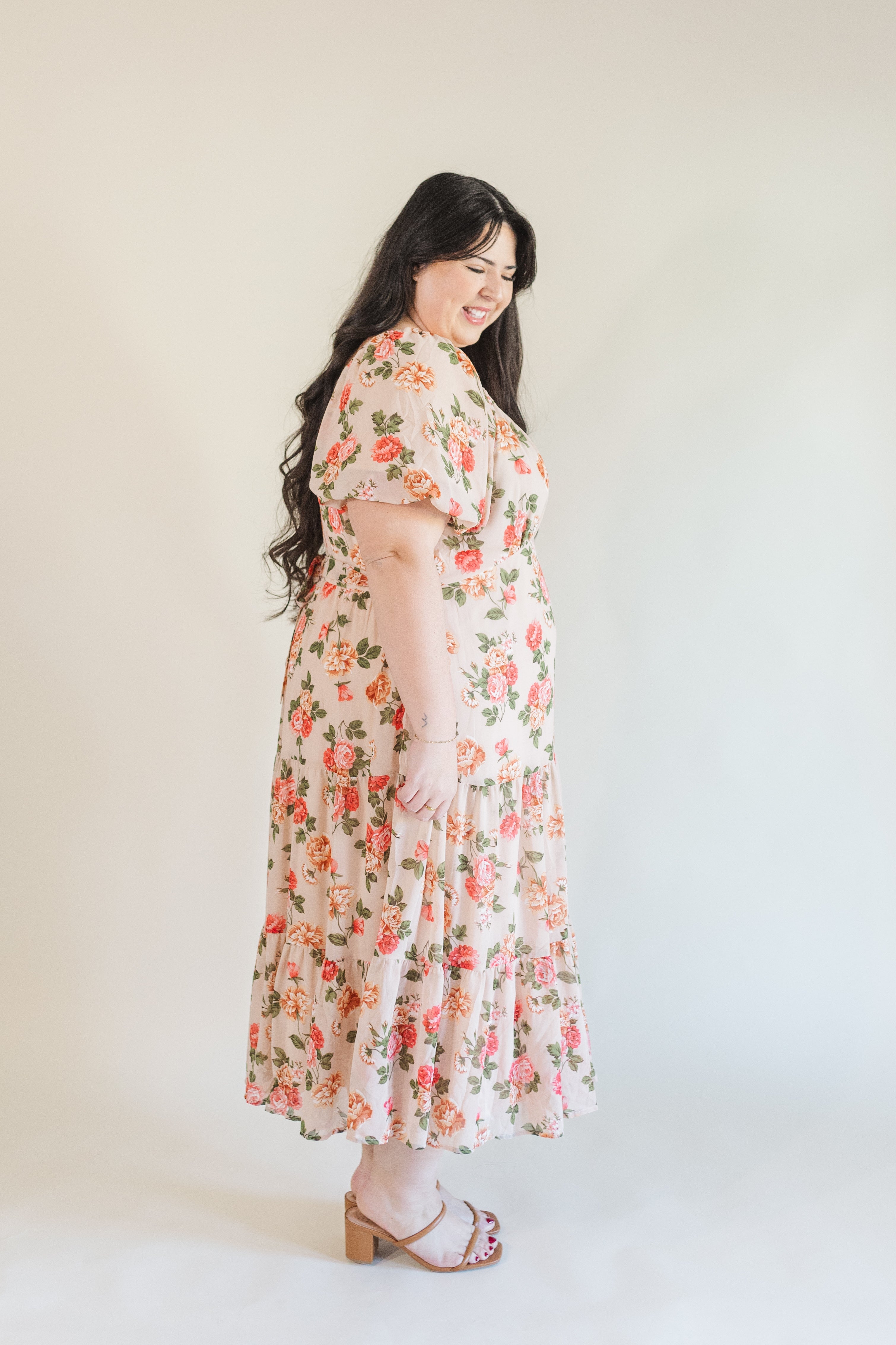 Macy Puff Sleeve Floral Midi Dress in Blush – Ari + Ava