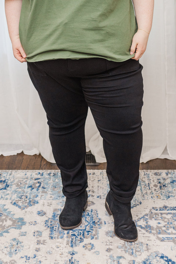 Natalia High Waist Double Roll Cuff Judy Blue Joggers in Black - FINAL SALE