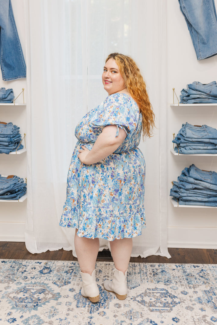 Riley Floral Cinch Waist Smocked Back Dress in Blue